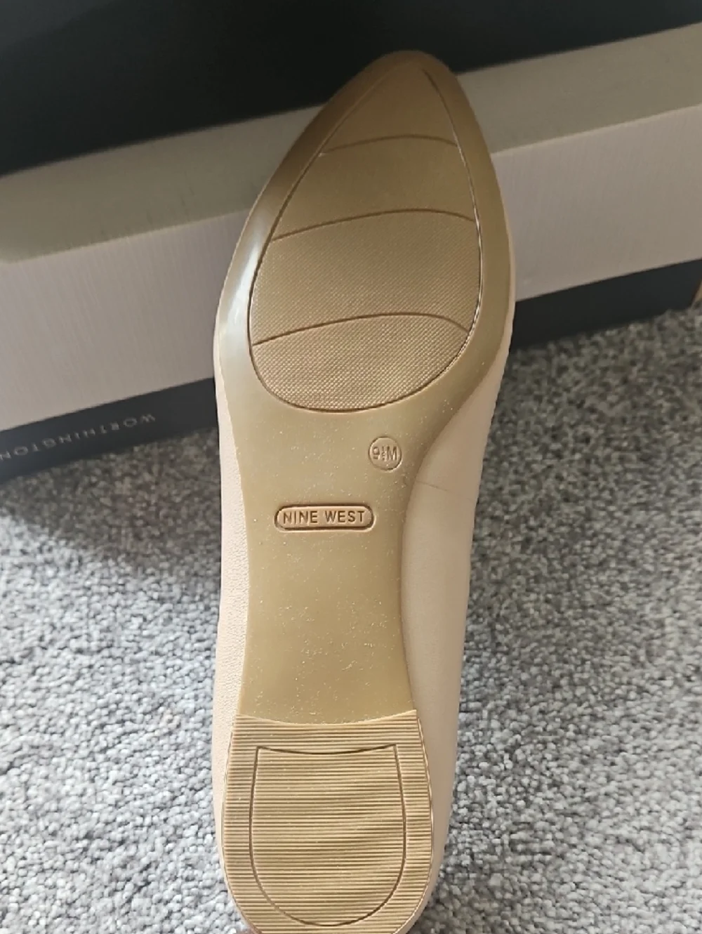 Nine West Light Beige Leather Ballet Flats